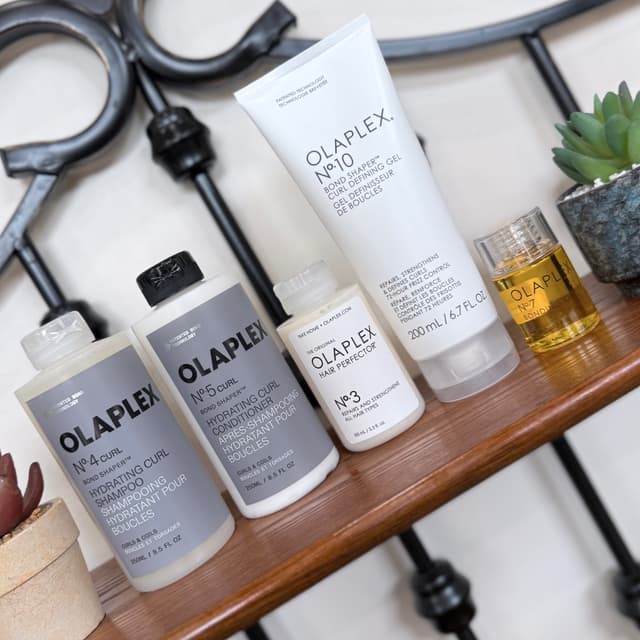 Olaplex Curly Color Routine at Chroma & Curl Beauty Lounge in Lincoln, NE